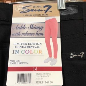 Seven Released Hem Mid Rise Skinny Jeans